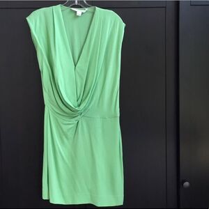 Diane von Furstenburg Silk Light Green Draped Neck  Dress Size 2